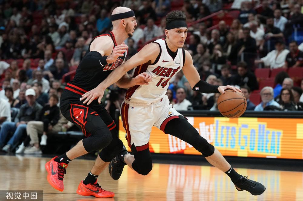 与此同时 与此同时