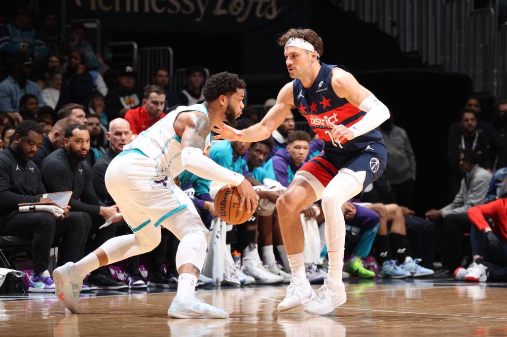 动作中融入 动作中融入