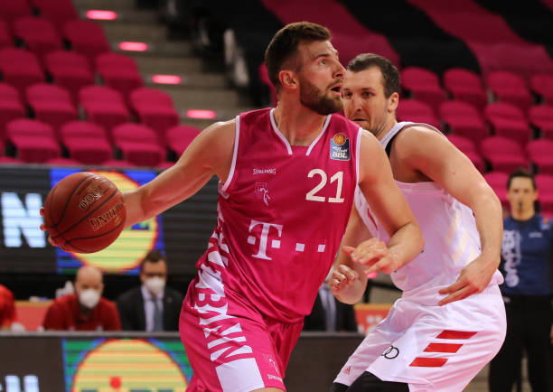 国游泳冠军 国游泳冠军