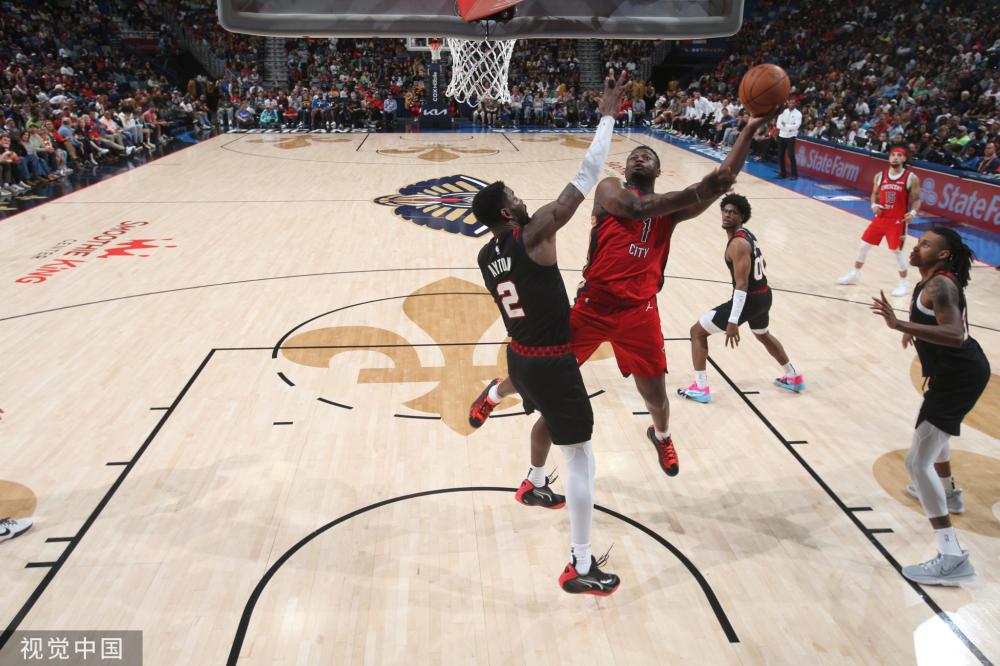 色的三分球 色的三分球